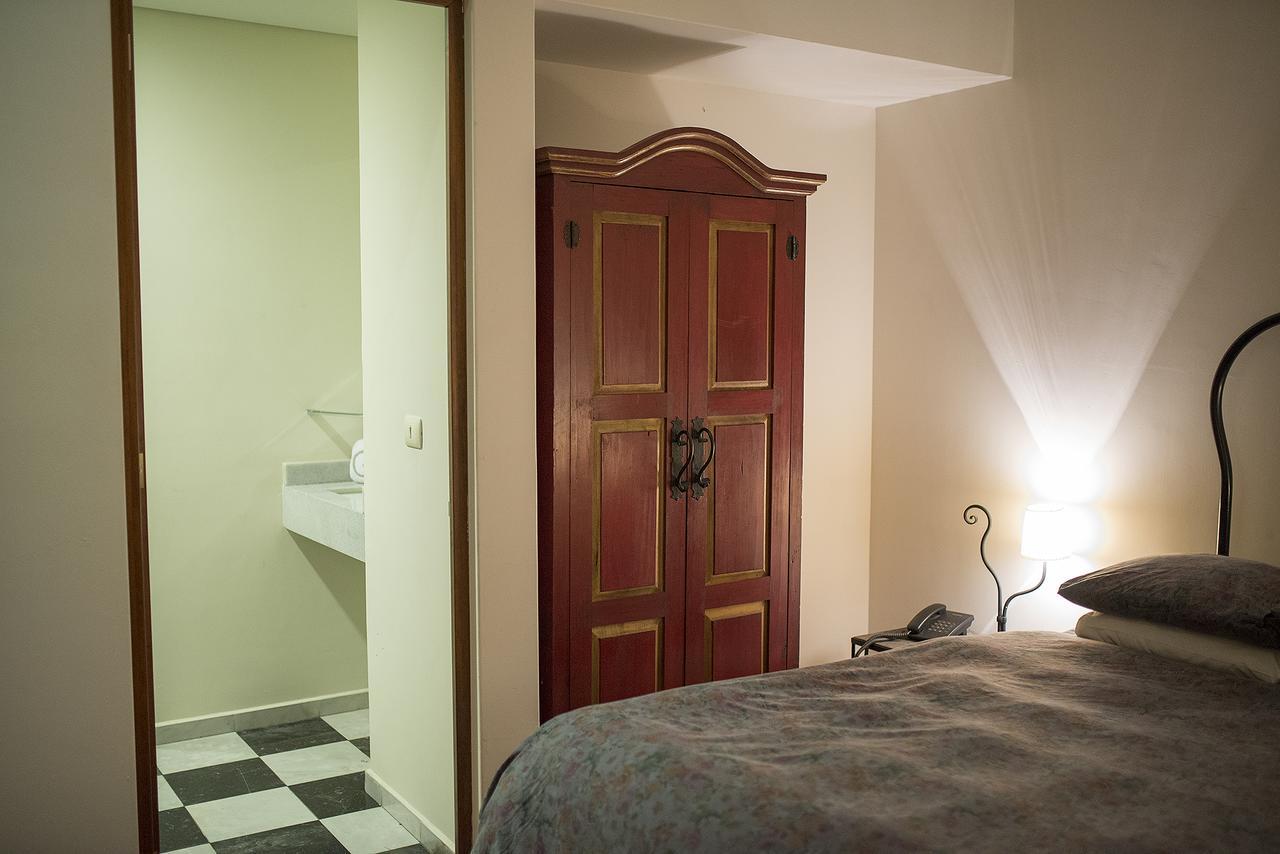 Gertrudis Hotel มอเรเลีย ภายนอก รูปภาพ